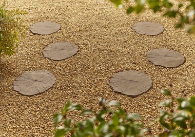 TIMBER STEPPING STONE 400MM - image 2