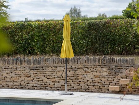 SHANGHAI 2.7M ALUMINIUM TILT PARASOL - LEMON - image 4